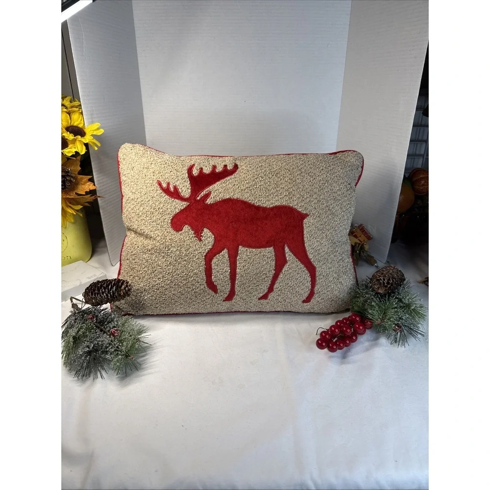 Secret Celebrity DownThrow Pillow Red Crushed Velvet Moose Red Rope Trim 18